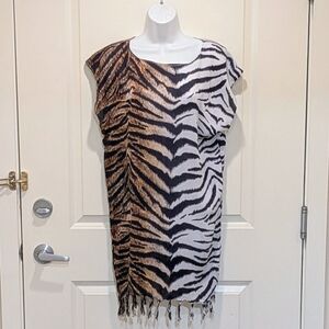 NWOT Beckwoman S/M 100% Natural Rayon Animal Print Fringe Bottom Beach Cover Up